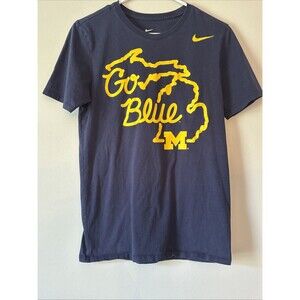 Nike Fit Michigan Wolverines Women’s T-shirt Blue Michigan State Outline Size SM